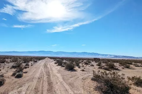 7 Northside Rd, Lucerne Valley, CA 92356 photo 5
