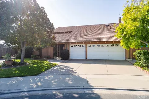 20951 Sparkman Ln, Huntington Beach, CA 92646