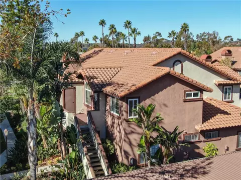 31 Rosa #127, Rancho Santa Margarita, CA 92688
