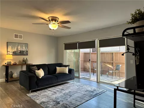 1056 Cabrillo Park Dr #B, Santa Ana, CA 92701