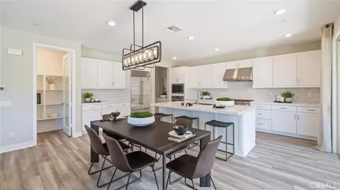 9894 Finch Ave, Fountain Valley, CA 92708