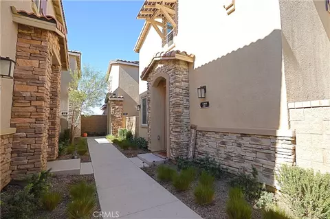 127 Citron Ct, Perris, CA 92571