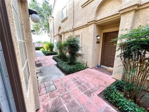 21211 Jasmines Way, Lake Forest, CA 92630