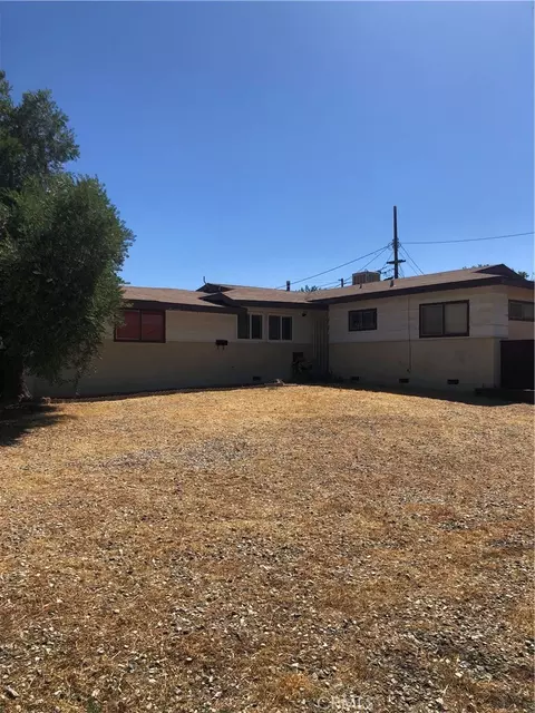 43623 Gingham Ave, Lancaster, CA 93535