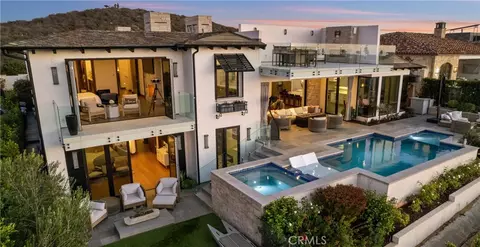 31 Shoreline Dr, Dana Point, CA 92629