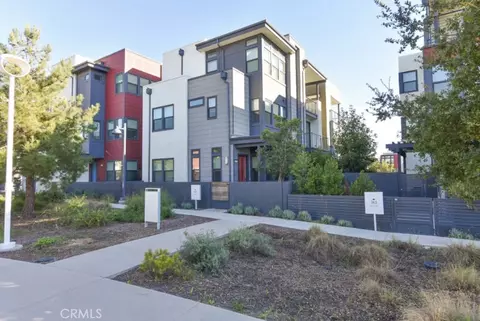 367 Novel, Irvine, CA 92618