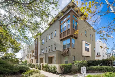 156 Acamar, Irvine, CA 92618