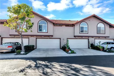 20 Vista Sierra #24, Rancho Santa Margarita, CA 92688