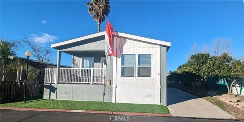 1097 State St #30, Hemet, CA 92543