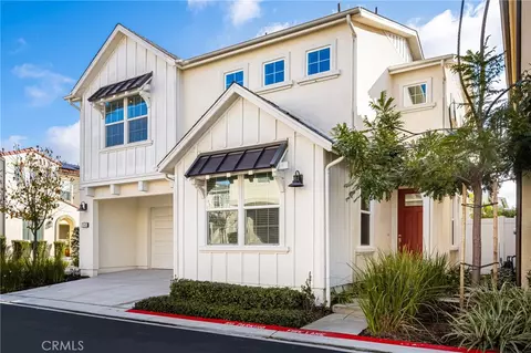 943 Brilliance Ln, Costa Mesa, CA 92626