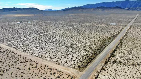 2 Spring Vly, Ranchos, CA 92389 photo 13