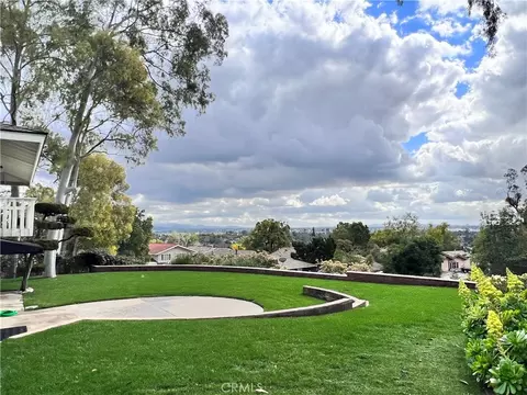 1473 Kensington Dr, Fullerton, CA 92831