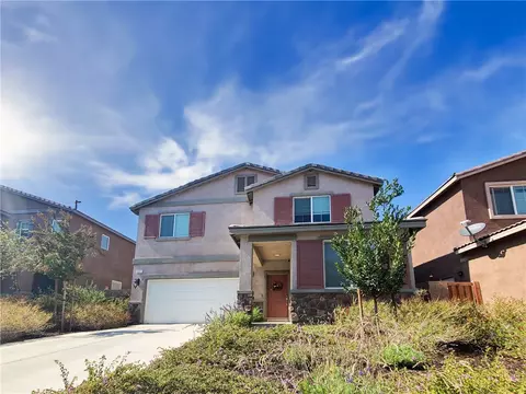 30013 Cottage Ln, Lake Elsinore, CA 92530