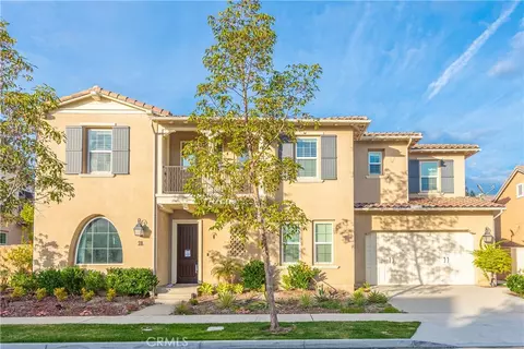 78 Holmes Pl, Tustin, CA 92782