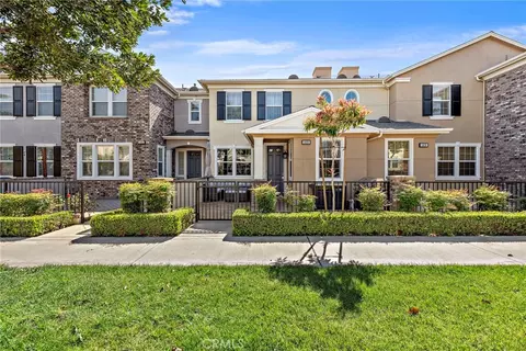 1420 Georgia St, Tustin, CA 92782