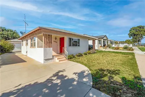 2707 Robinson St, Redondo Beach, CA 90278