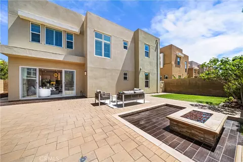 127 Newall, Irvine, CA 92618