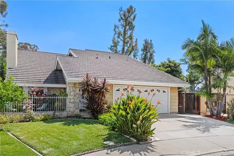65 Carson, Irvine, CA 92620