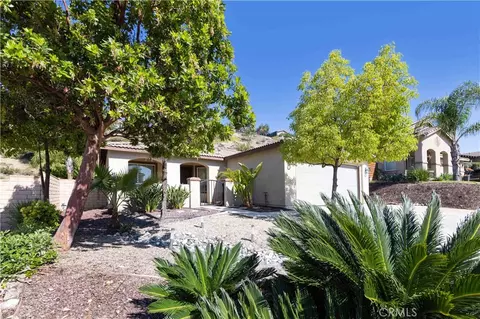 29479 Rock Point Dr, Lake Elsinore, CA 92530