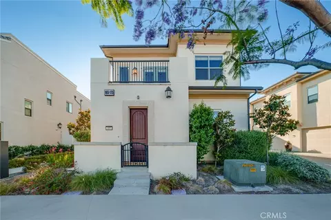 165 Follyhatch, Irvine, CA 92618
