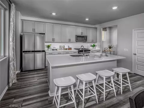 19142 River Rock Ct, Lake Elsinore, CA 92532