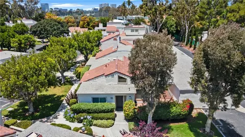 98 Navarre #93, Irvine, CA 92612