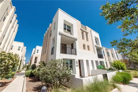 214 Harringay, Irvine, CA 92618