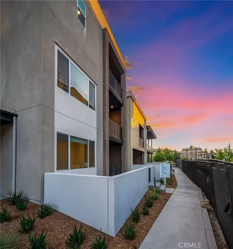 77 Culture, Irvine, CA 92618