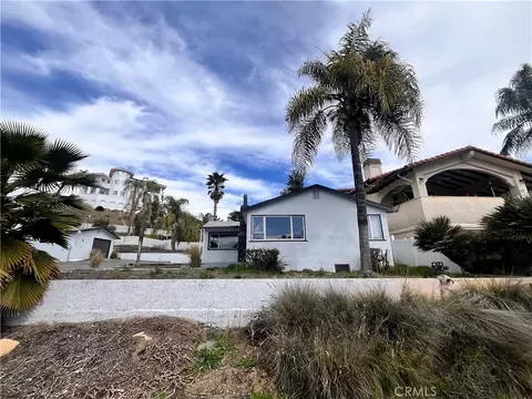 17424 Ryan Ave, Lake Elsinore, CA 92530