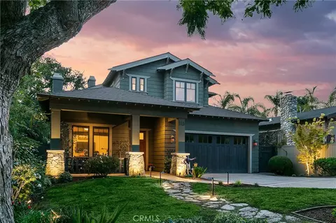 315 Grove St, Sierra Madre, CA 91024