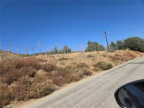 9197 Northside Dr, Leona Valley, CA 93551