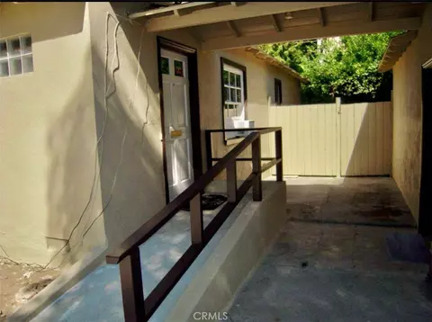 6038 Fallbrook Ave, Woodland Hills, CA 91367