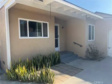 11342 215th St, Lakewood, CA 90715