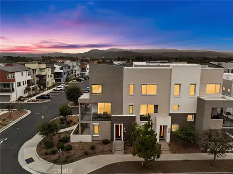 117 Mirth, Irvine, CA 92618