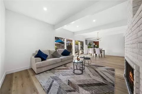 15 Bascom St, Irvine, CA 92612