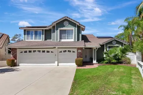16329 Cool Breeze Ct, Riverside, CA 92503
