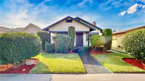 210 E 77th St, Los Angeles, CA 90003