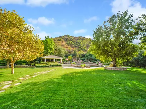 Exterior - 28291 Williams Canyon Rd, Silverado, CA 92676 photo 13 of 31