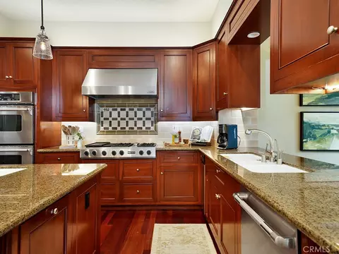 Kitchen - 28291 Williams Canyon Rd, Silverado, CA 92676 photo 3 of 5