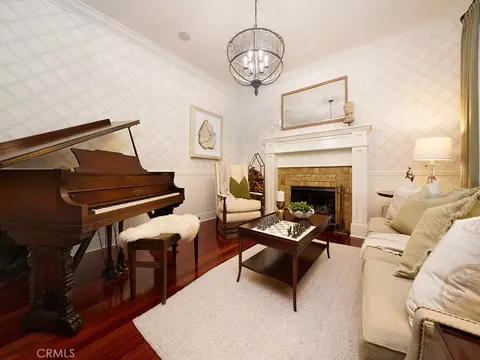 Living - 28291 Williams Canyon Rd, Silverado, CA 92676 photo 2 of 8