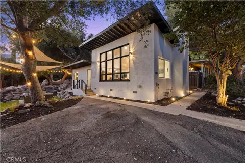 383 Sycamore Pl, Sierra Madre, CA 91024