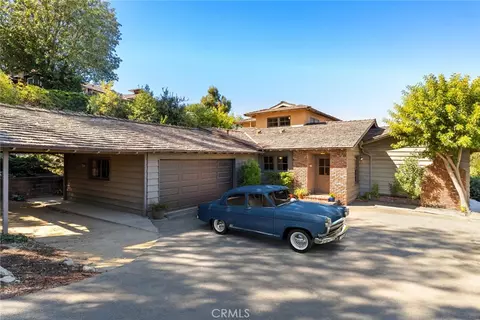 27255 Sunnyridge Rd, Palos Verdes Peninsula, CA 90274