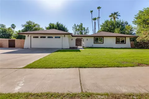 1190 Via Pintada, Riverside, CA 92507