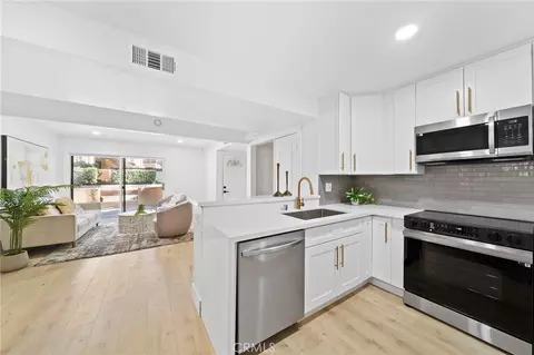 1400 W Edgehill Rd #17, San Bernardino, CA 92405