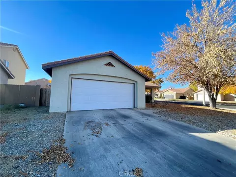 44135 17th St E, Lancaster, CA 93535