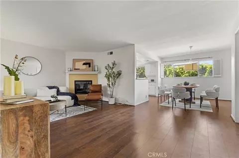 2438 E Mountain St, Pasadena, CA 91104