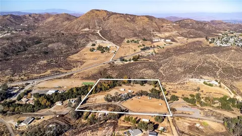 23700 Oak Circle Dr, Wildomar, CA 92595 photo 8