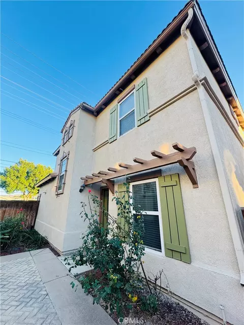 3809 Carrotwood St, Riverside, CA 92501