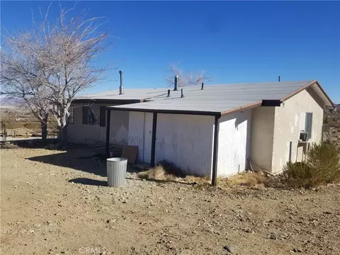 Exterior - 31072 Azurite Rd, Lucerne Valley, CA 92356 photo 5 of 11