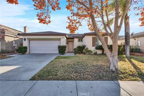 31683 Canyon Estates Dr, Lake Elsinore, CA 92532